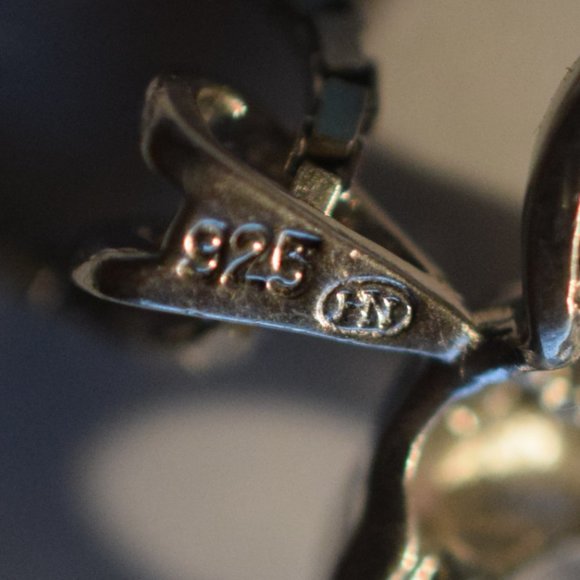 Vint. SS Heng Ngai Genuine Diamond Heart Necklace - Picture 5 of 7